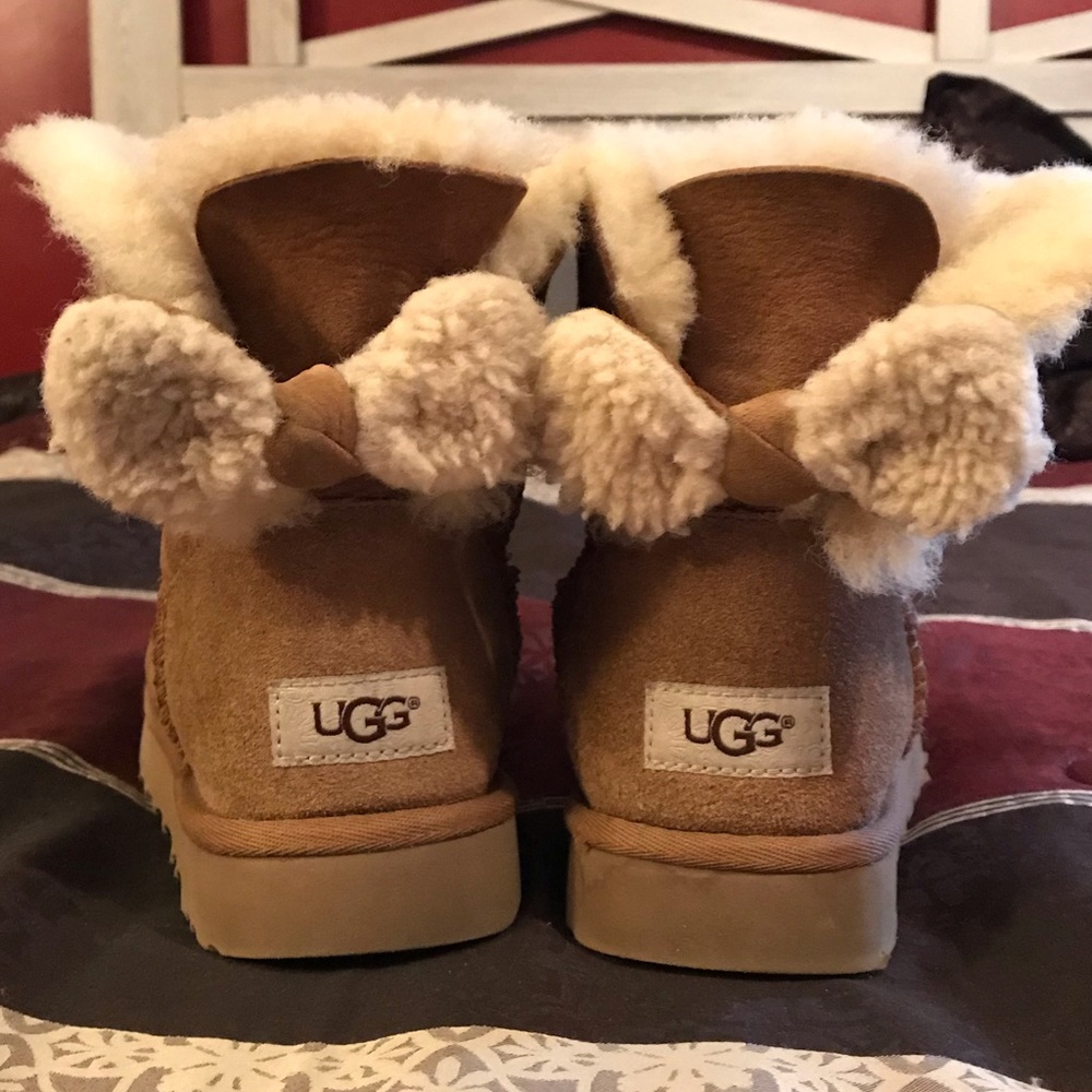 UGG Arielle Ankle Boots